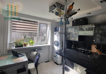 Продам 2-кімнатну квартиру