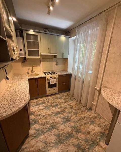 Продам 3-комнатную квартиру