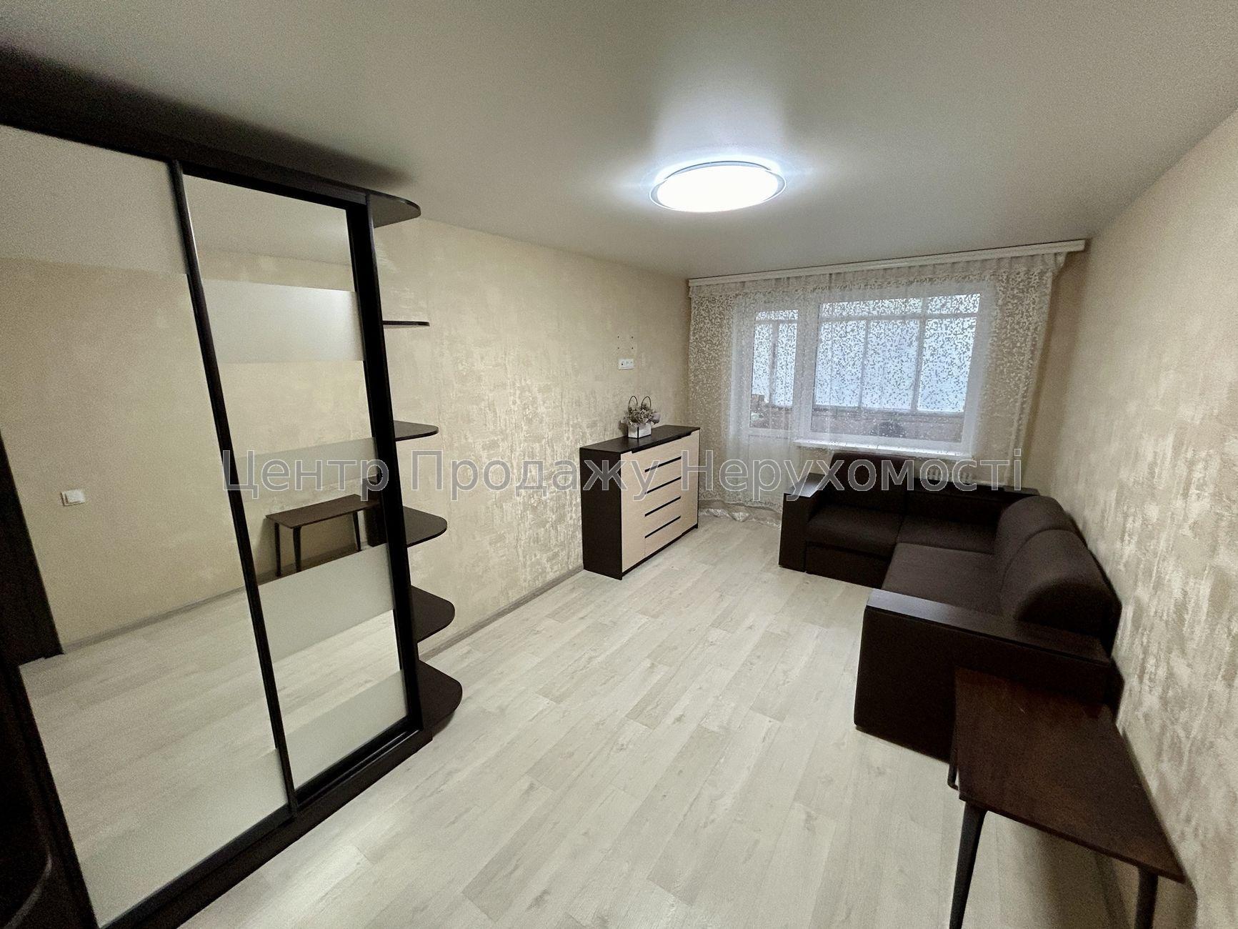 Фото Продам 1-к квартиру з ремонтом12
