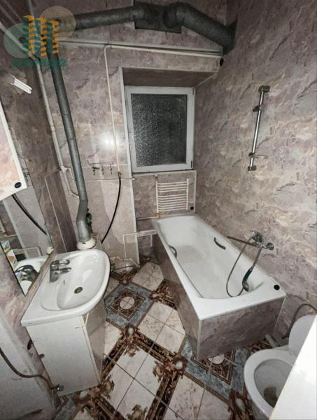 Продам 3-кімнатну квартиру