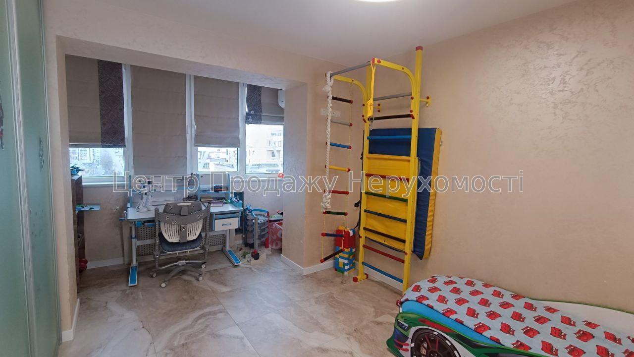 Фото Продам 4к квартиру з ремонтом по вул. Академіка Ляпунова Q88