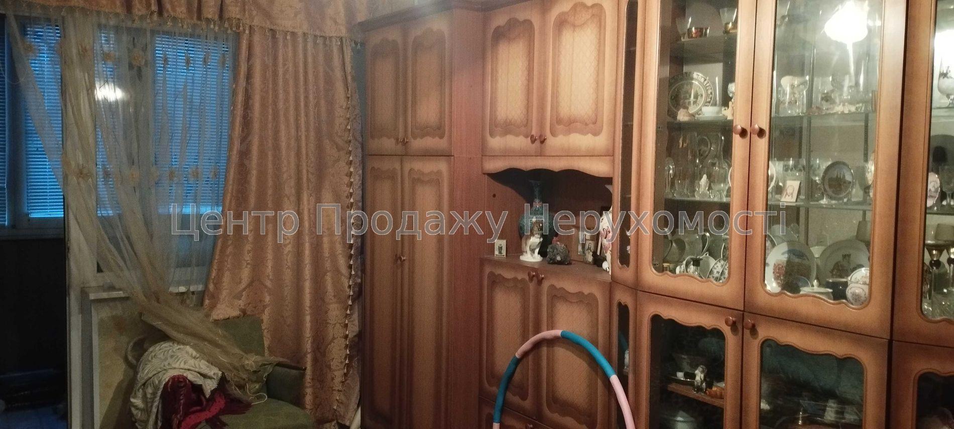 Фото 3 кімнатна. Европейская 20, метро Научная, Ботанический сад, G 83