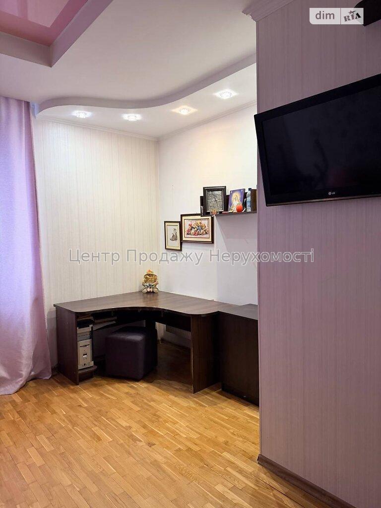 Фото Продам 2к квартиру, м. Перемоги9