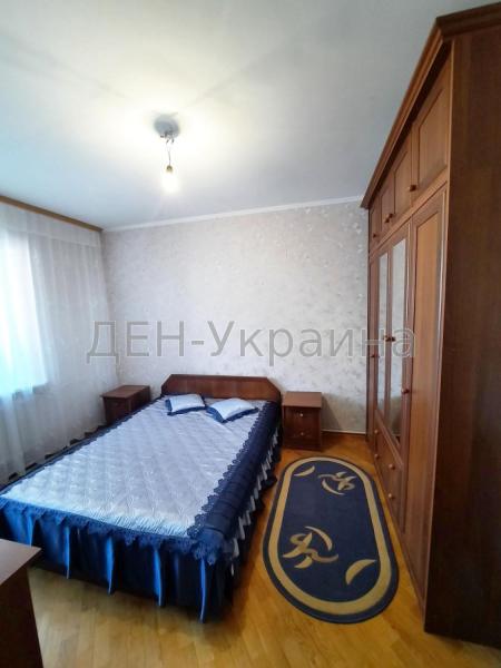 Продам 3-кімнатну квартиру