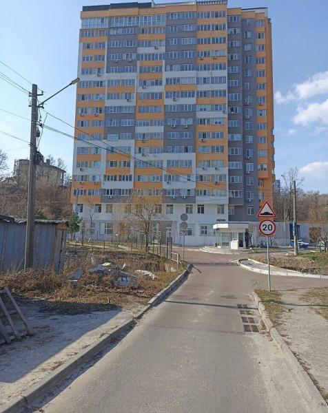 Продам 1-комнатную квартиру