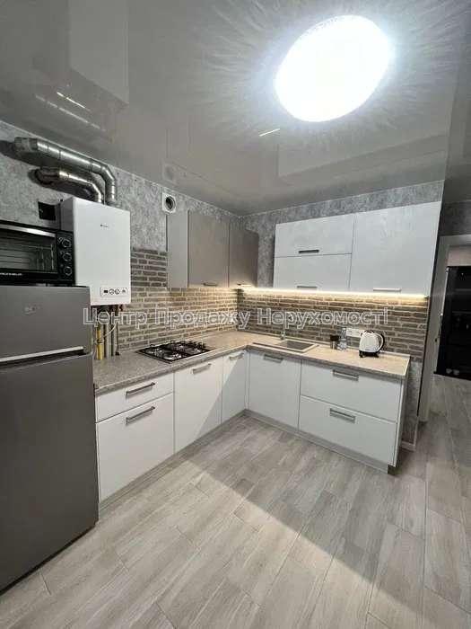 Фото 3 к, Киев, Святошинский7