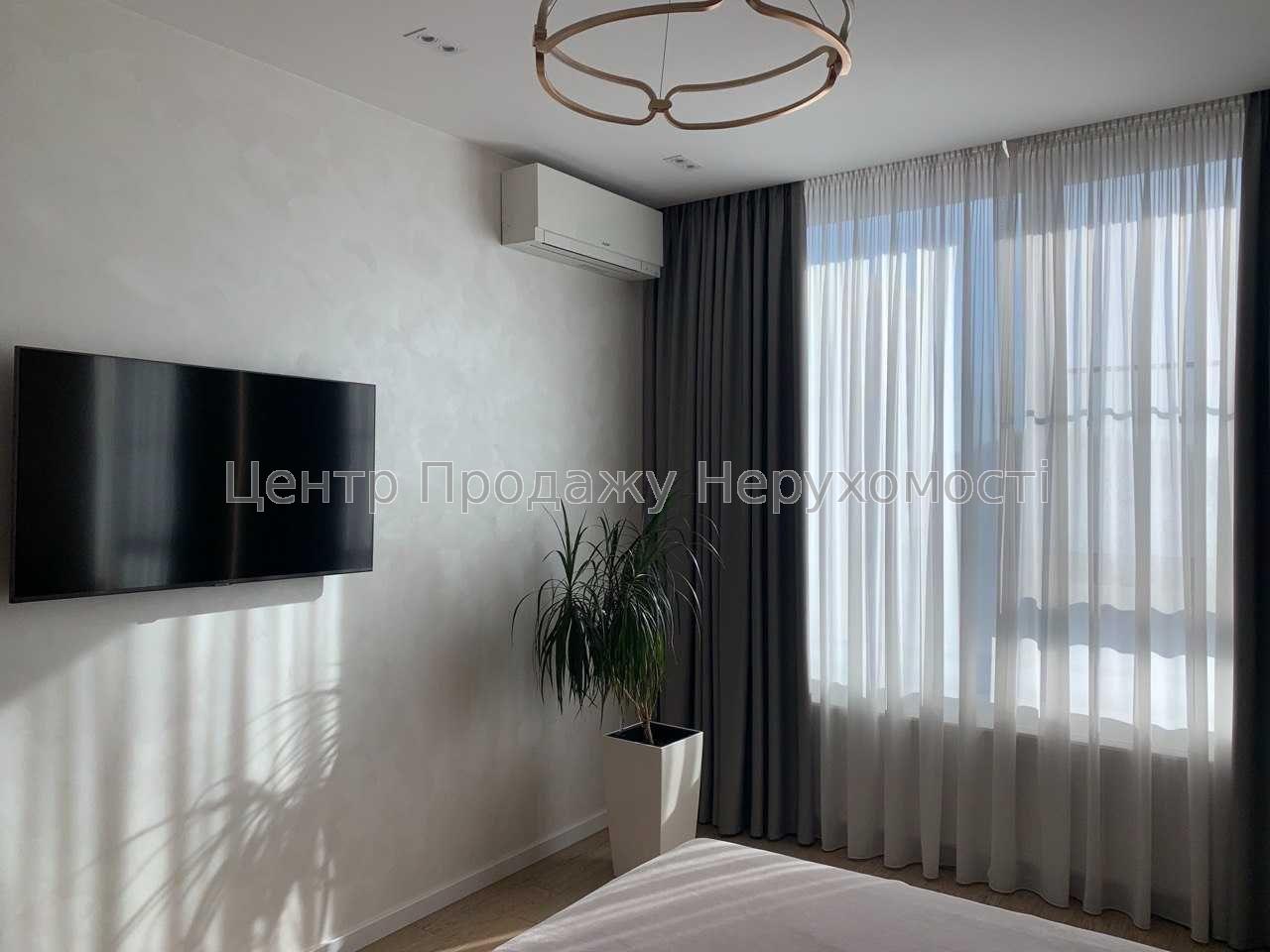 Фото Продаж квартири4