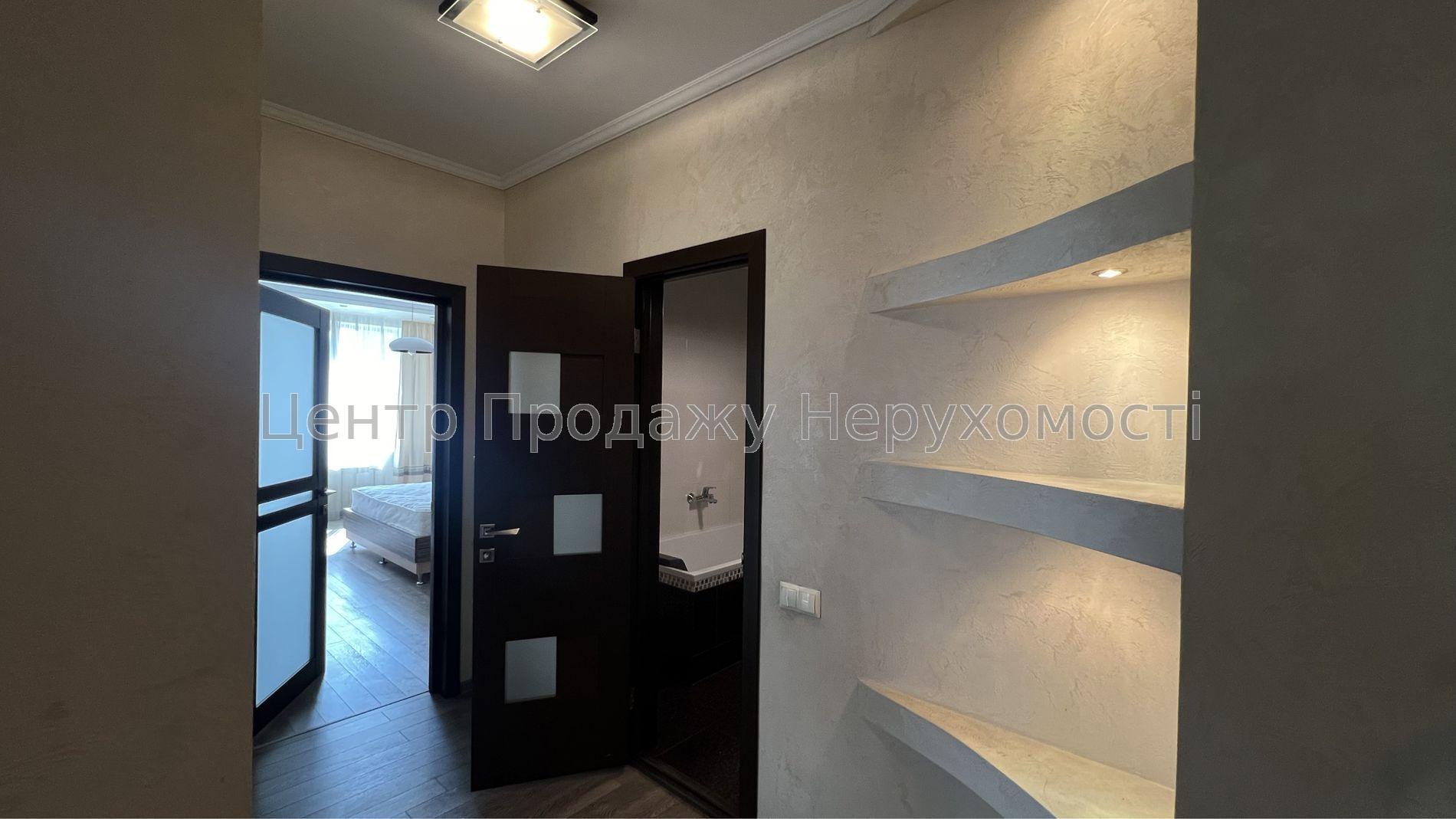 Фото Продаж 3-кімнатної квартири в Києві16