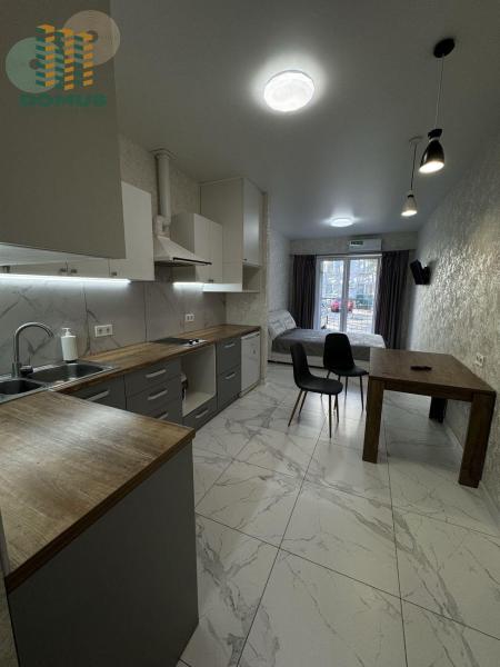 Продам квартиру-студію, ЖК&nbsp;«Золоті&nbsp;Стовпи»