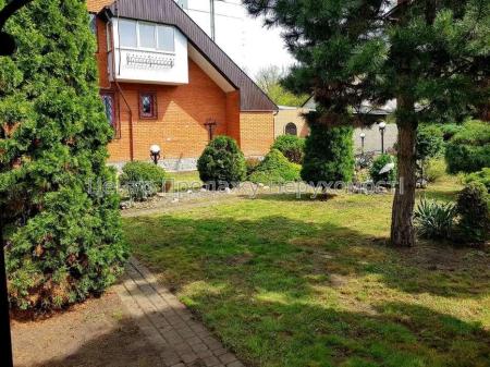 Продам 2-поверховий будинок