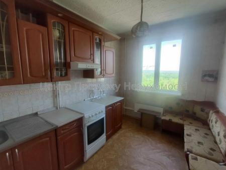 Продам 3-кімнатну квартиру