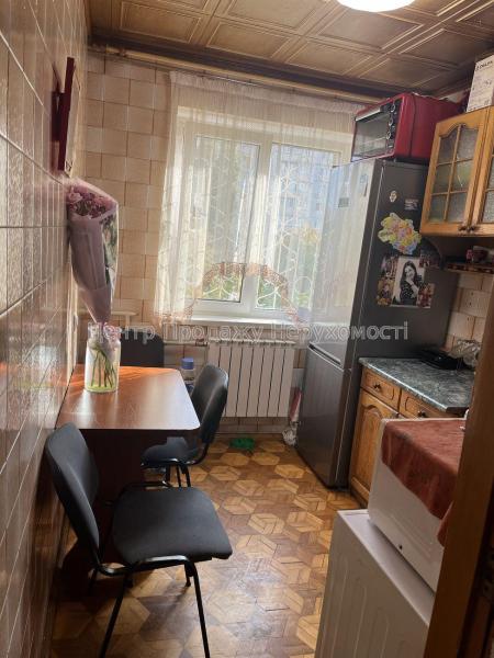 Продам 2-комнатную квартиру