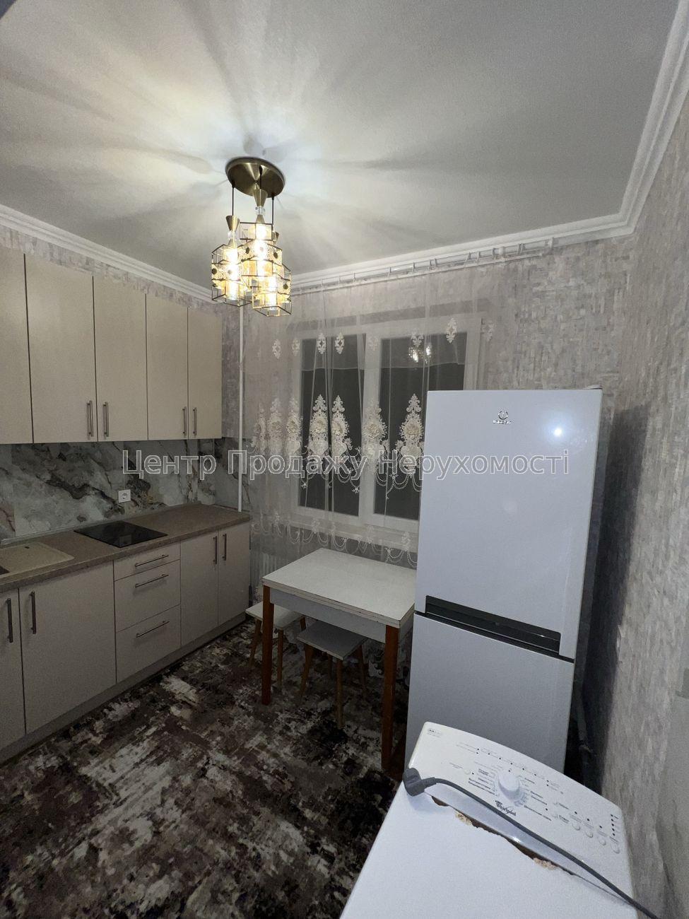 Фото 2-кімн.квартира біля метро з капітальним ремонтом К82