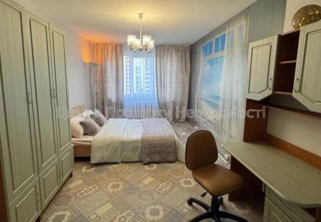 Продам 1-комнатную квартиру
