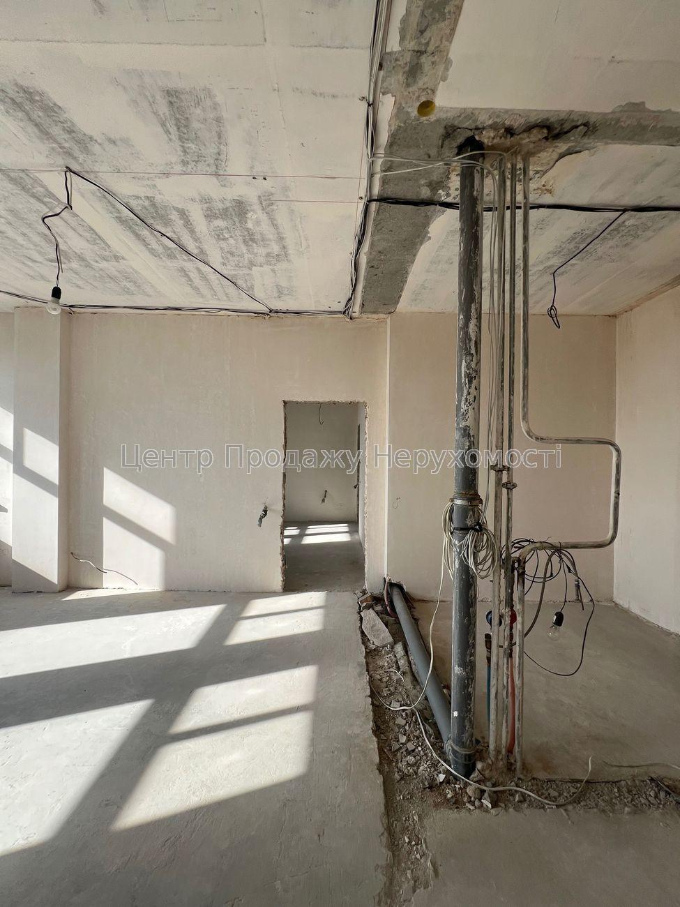 Фото Продаж квартири 3 кімн. 13/15 пов. 140 м², Київ9