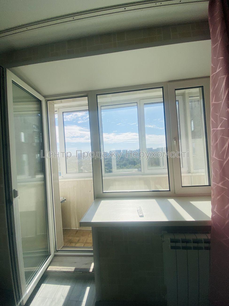 Фото Продаж квартири6