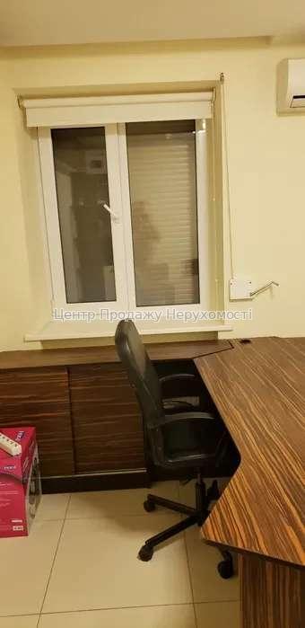 Фото Продам офіс на червоній лінії, метро Ботанічний Сад18