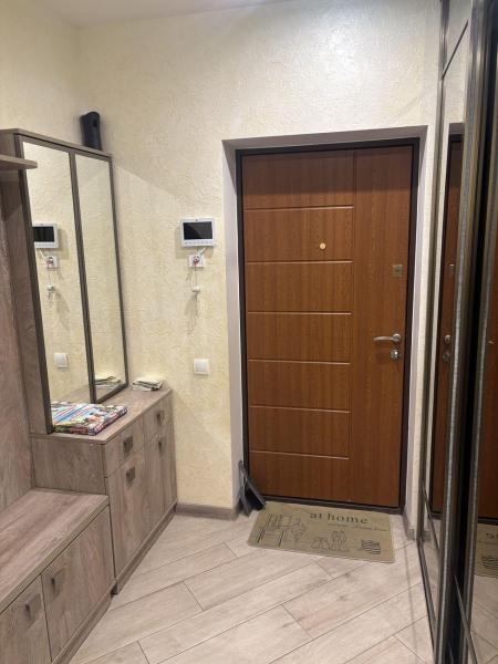 Продам 3-кімнатну квартиру
