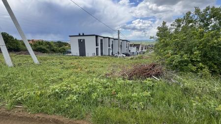 Продам ділянку під забудову житлової нерухомості