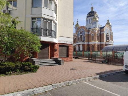 Продам офісне приміщення