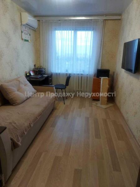 Продам 3-кімнатну квартиру