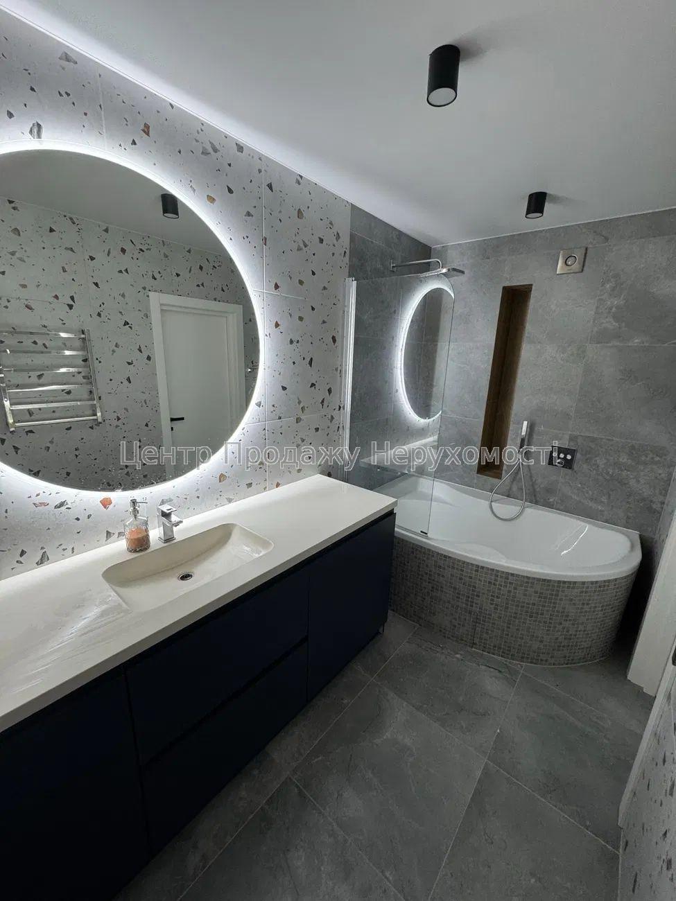 Фото Продаж квартири в ЖК 