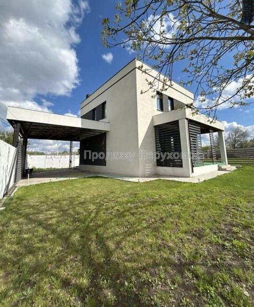 Продам 2-поверховий будинок