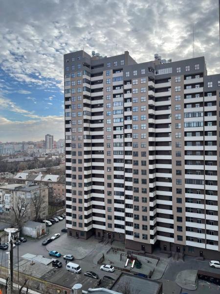 Продам 2-кімнатну квартиру в новобудові, ЖК «Баку»