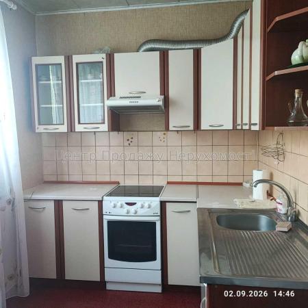 Продам 3-кімнатну квартиру