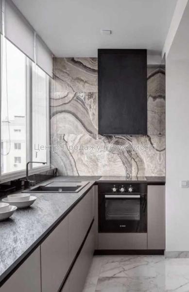 Продам 3-кімнатну квартиру, ЖК&nbsp;«Рогатинський»,&nbsp;будинок&nbsp;8