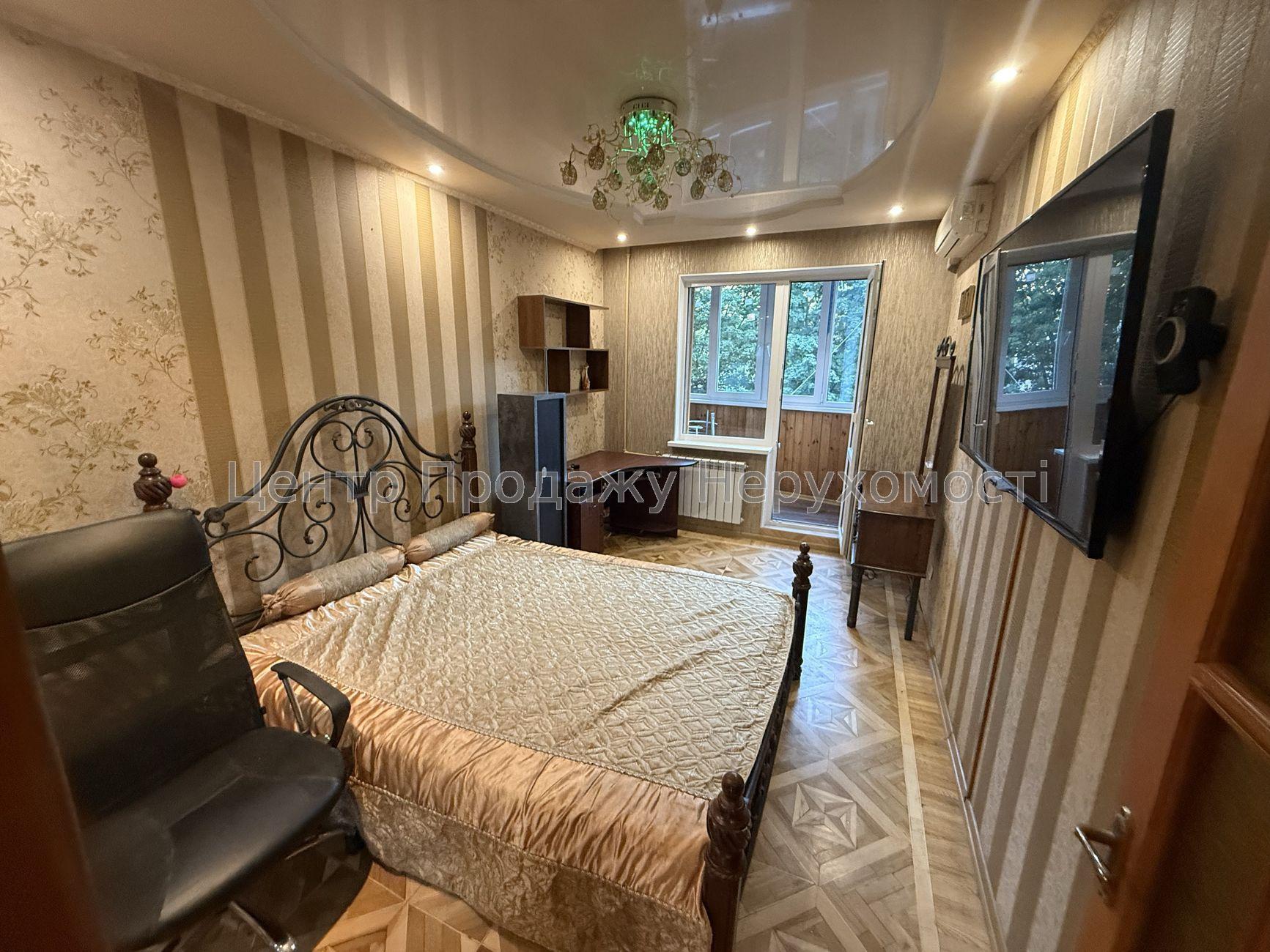 Фото Продаж 3 кімнатной квартири, Олексіївка, метро Перемоги, G84