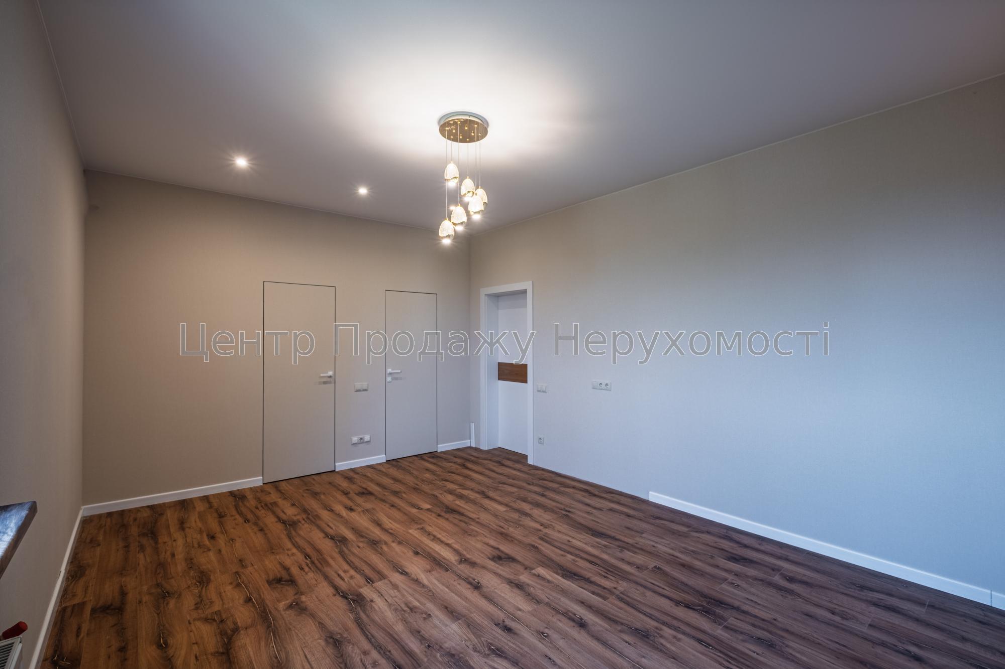 Фото Продам Будинок, який працює без світла17