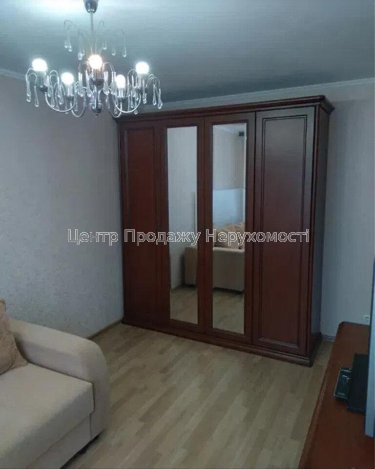 Фото Продам 1-кімн. біля ст.метро Майдан Незалежності2