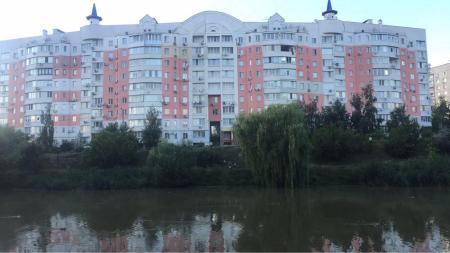 Продам 2-кімнатну квартиру