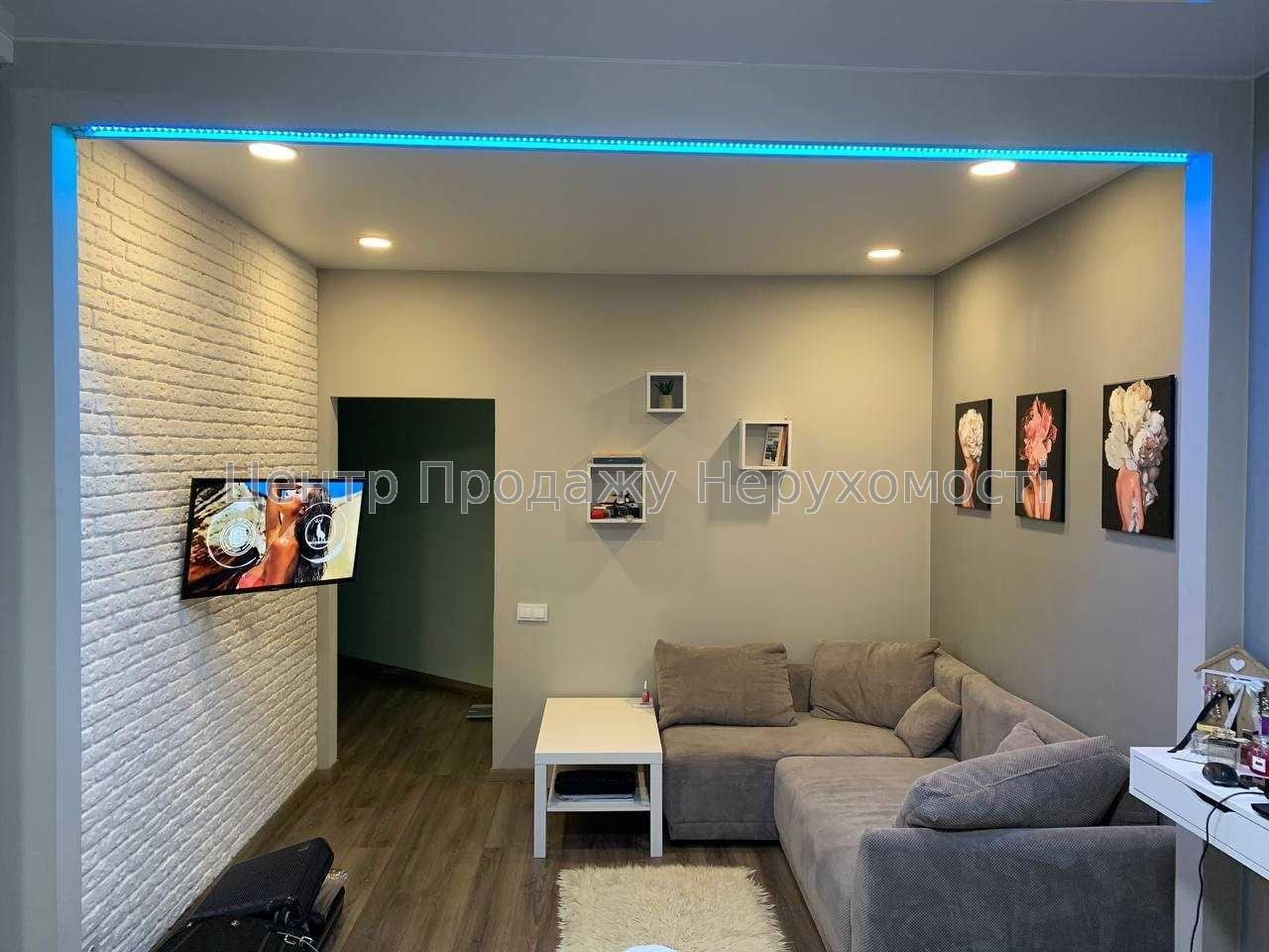 Фото Продаж квартири з сучасним ремонтом в 10 хвилинах від метро3