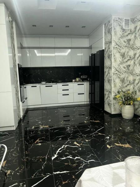 Здам 2-поверховий будинок