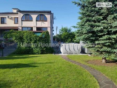 Продам 2-поверховий будинок