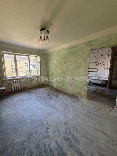 Продам 2-комнатную квартиру