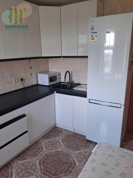 Продам 3-кімнатну квартиру