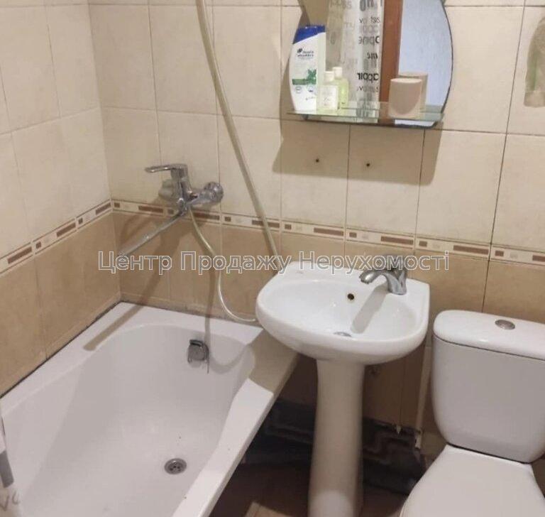 Фото Продам 1-кімнатну квартиру біля метро Героїв Праці (1 хвилина пішки)7