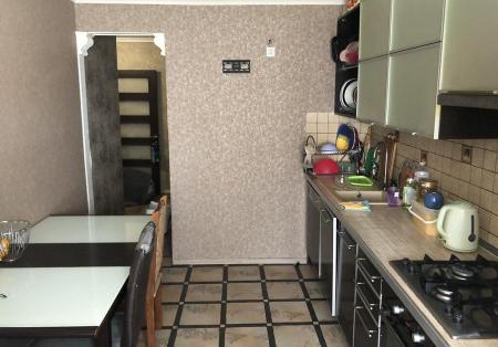 Продам 2-кімнатну квартиру