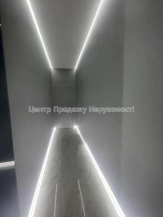 Фото Продам 4 кімнатна квартира ЖК Білий слон10