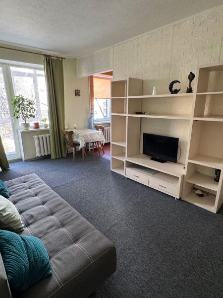 Продам 3-кімнатну квартиру