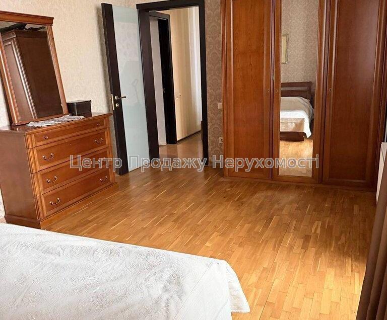 Фото Продам 2к квартиру, м. Перемоги4