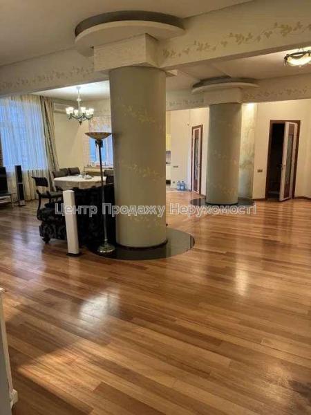 Продам 3-кімнатну квартиру