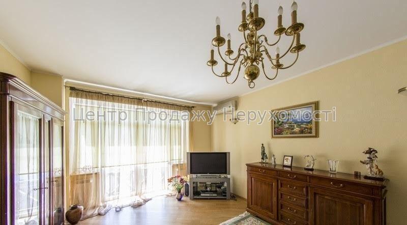 Фото Продаж квартири19