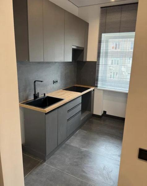 Продам 2-кімнатну квартиру