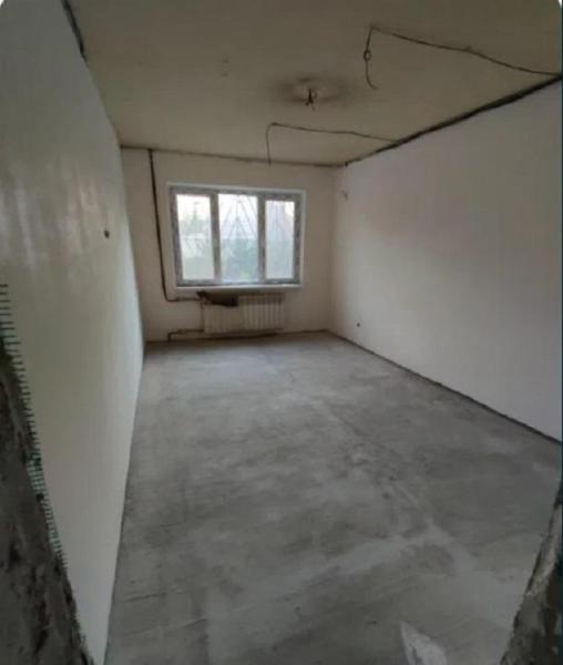 Продам 5-комнатную квартиру
