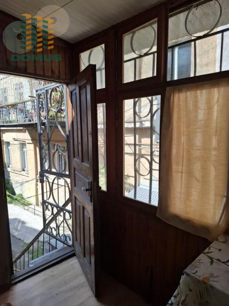 Продам 2-кімнатну квартиру