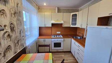Продам 2-кімнатну квартиру